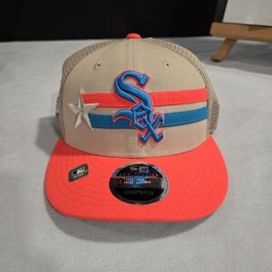 BRAND NEW SNAPBACKS